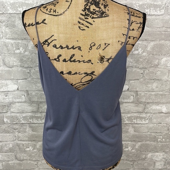 Eyeshadow Set of Two Cami’s - Picture 9 of 9